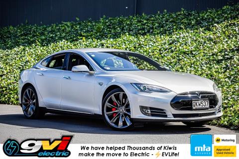 2015 Tesla Model S P85D 4WD