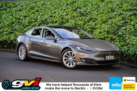 2016 Tesla Model S - Thumbnail