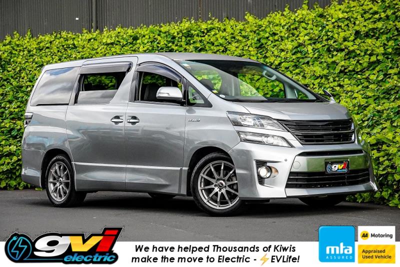 2013 Toyota Vellfire Hybrid 4WD