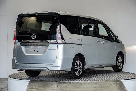 2021 Nissan Serena e-Power - Thumbnail