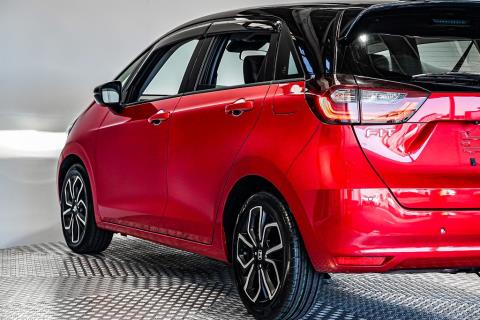 2020 Honda Fit Hybrid e:HEV / Jazz - Thumbnail