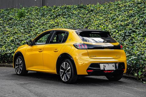 2020 Peugeot e-208 GT Line Electric - Thumbnail