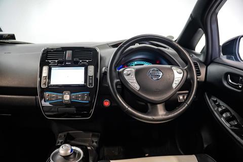 2017 Nissan Leaf 30G Autech - Thumbnail