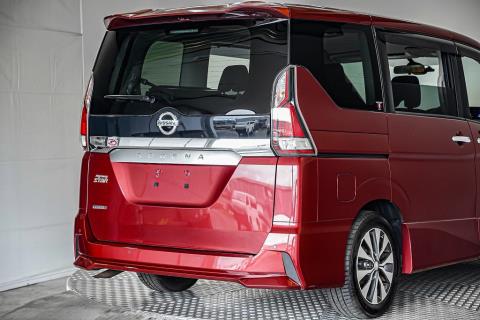 2019 Nissan Serena Hybrid 8 Seater - Thumbnail