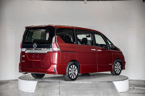 2019 Nissan Serena Hybrid 8 Seater - Thumbnail