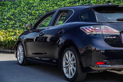 2014 Lexus CT 200h - Thumbnail