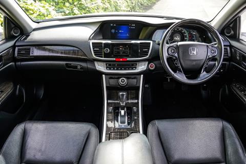 2013 Honda Accord Hybrid EX - Thumbnail