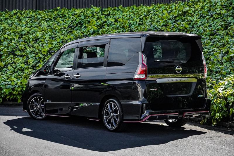 2018 Nissan Serena NISMO Hybrid