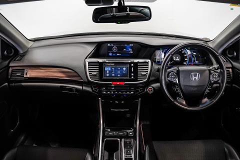 2016 Honda Accord Hybrid EX - Thumbnail