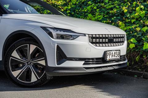 2022 Polestar 2 SRSM with Pilot Lite - Thumbnail