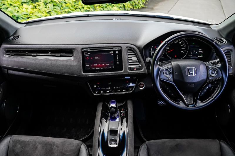 2016 Honda Vezel RS Hybrid