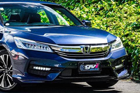 2016 Honda Accord Hybrid EX - Thumbnail