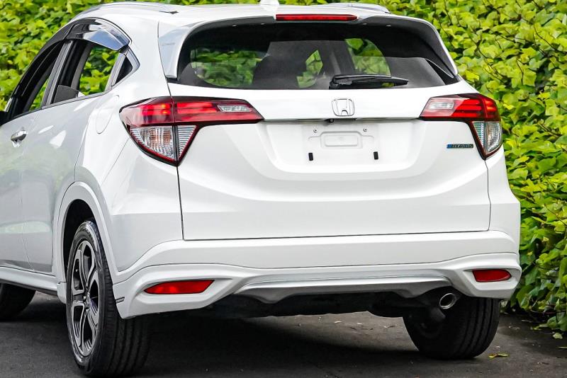 2015 Honda Vezel Z Hybrid