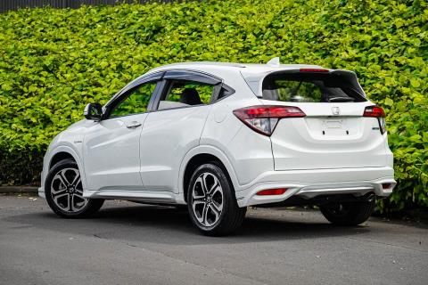 2015 Honda Vezel Z Hybrid - Thumbnail