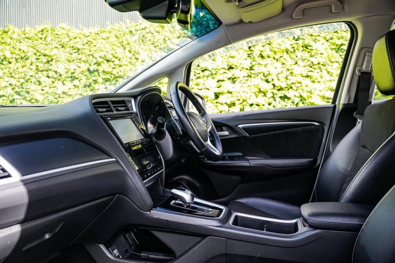 2019 Honda Shuttle Hybrid Z