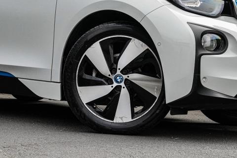 2017 BMW i3 - Thumbnail