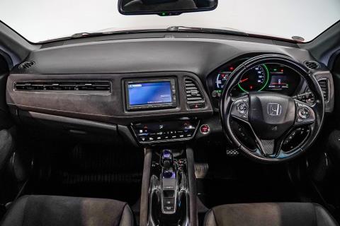 2017 Honda Vezel Hybrid RS - Thumbnail