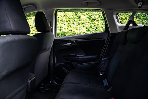 2019 Honda Fit Shuttle Hybrid - Thumbnail