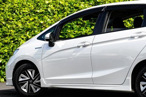 2019 Honda Fit Shuttle Hybrid - Thumbnail