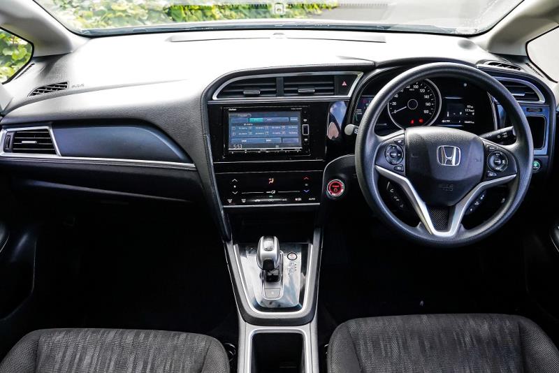 2019 Honda Fit Shuttle Hybrid