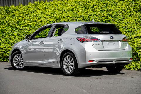 2013 Lexus CT 200h - Thumbnail