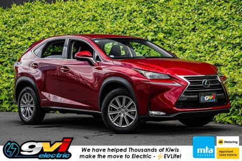 2015 Lexus NX 300h - Thumbnail