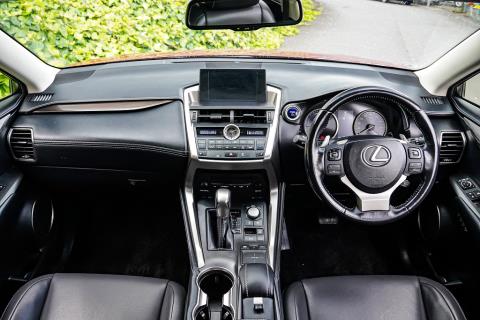 2015 Lexus NX 300h - Thumbnail