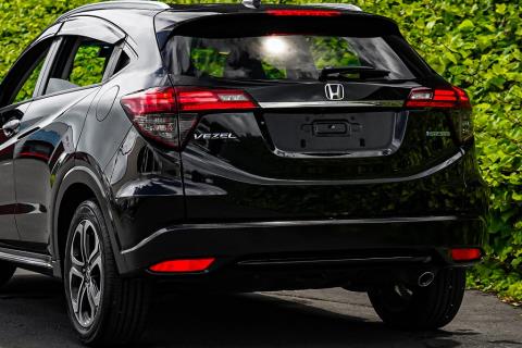 2019 Honda Vezel RS Hybrid / H-RV - Thumbnail