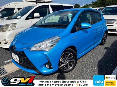 2017 Toyota Vitz Hybrid / Yaris - Thumbnail