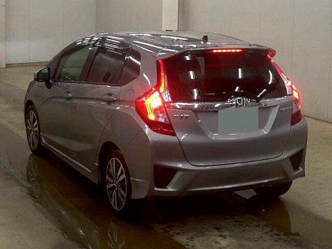 2016 Honda Fit Sport Hybrid - Thumbnail