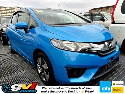 2013 Honda Fit Hybrid / Jazz - Thumbnail