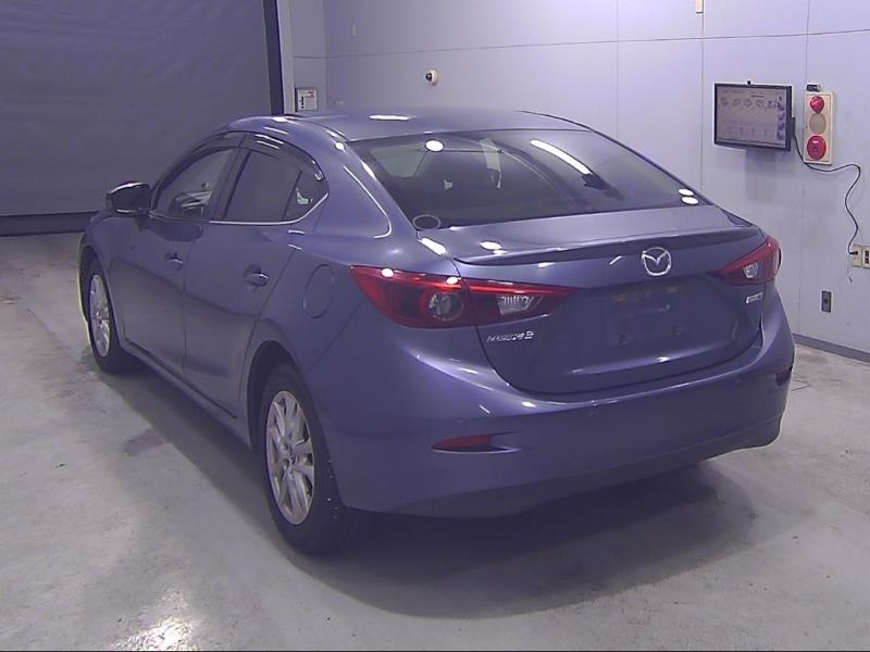 2013 Mazda Axela Hybrid S