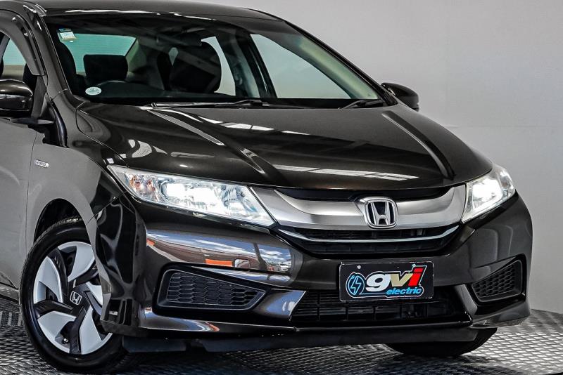 2015 Honda Grace Hybrid LX / City