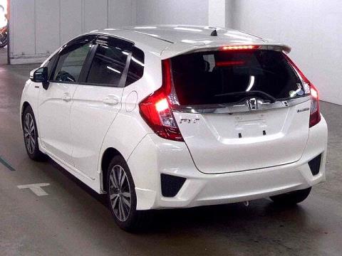 2014 Honda Fit Sport Hybrid - Thumbnail