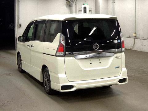 2017 Nissan Serena Hybrid - Thumbnail