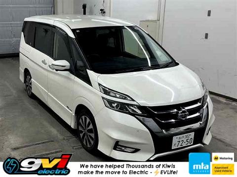 2016 Nissan Serena - Thumbnail