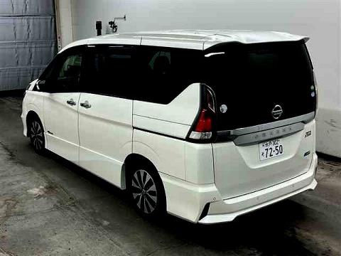 2016 Nissan Serena - Thumbnail