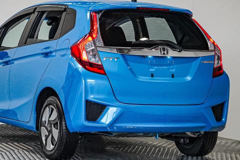 2014 Honda Fit Hybrid / Jazz - Thumbnail