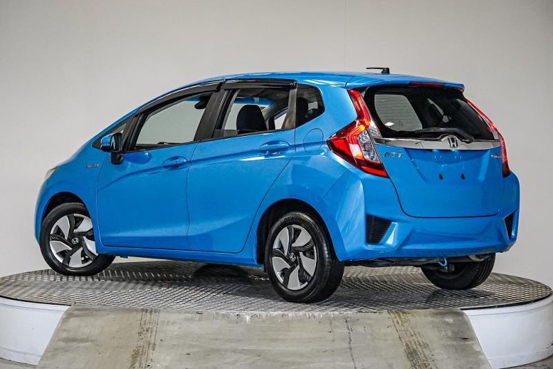 2014 Honda Fit Hybrid / Jazz