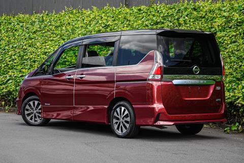 2016 Nissan Serena Highway Star - Thumbnail