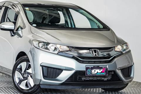 2013 Honda Fit Hybrid / Jazz - Thumbnail