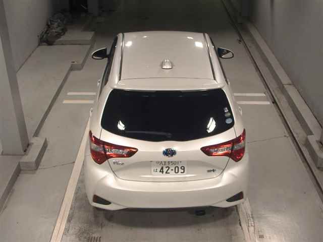 2017 Toyota Vitz Hybrid Sport