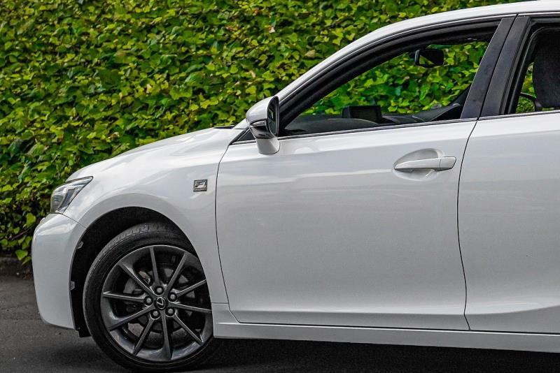 2012 Lexus CT 200h F Sport