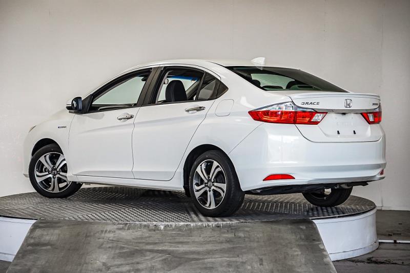 2014 Honda Grace EX Hybrid