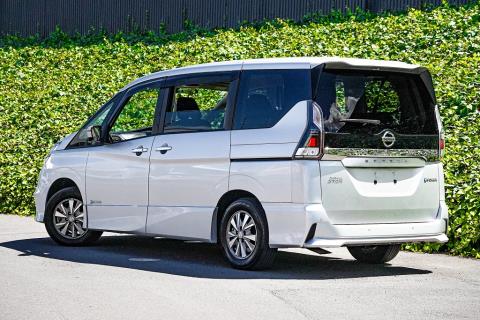 2019 Nissan Serena e-Power - Thumbnail