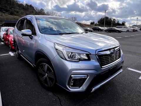 2019 Subaru Forester Hybrid Premium - Thumbnail