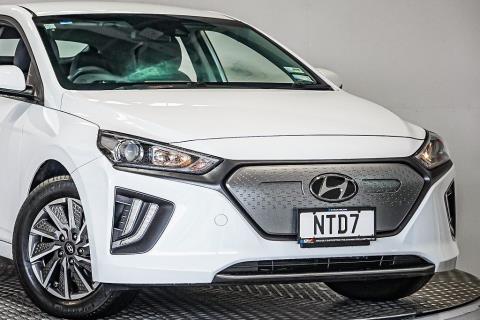 2021 Hyundai Ioniq EV 38kWh - Thumbnail